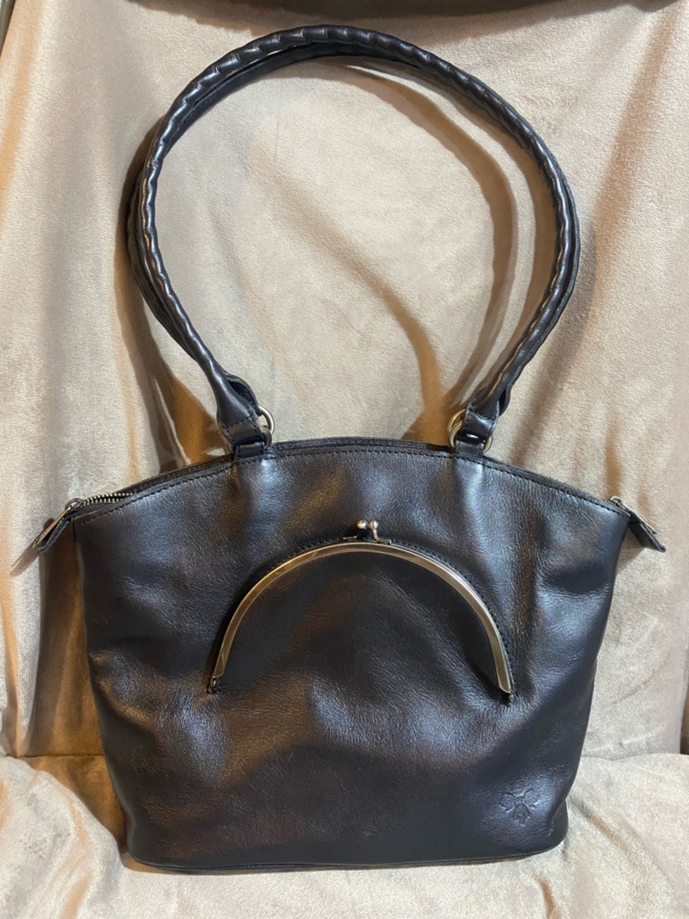 Patricia Nash Zorita leather shoulder bag